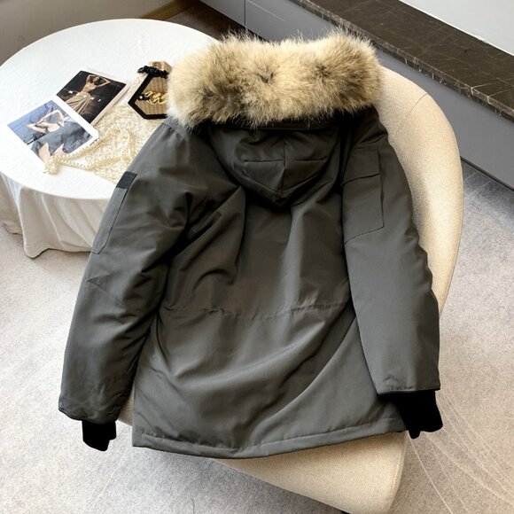 🦢𝗖𝗔𝗡𝗔𝗗𝗔 𝗚𝗢𝗢𝗦𝗘 4660M Expedition 08 Parker - Picture 2 of 9